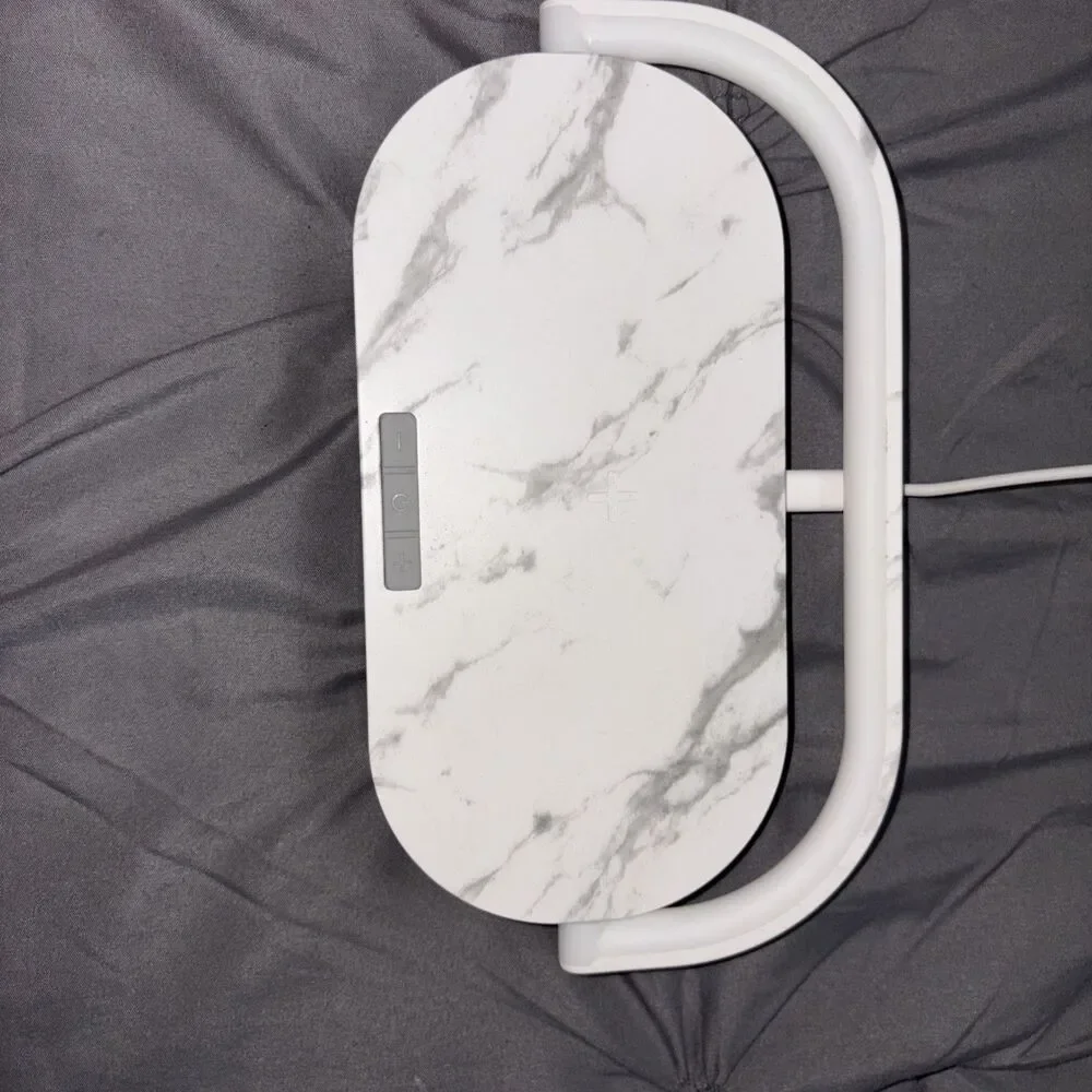 iGor 4 in 1 Wireless Charger Stand with Speaker w/Wireless Charger